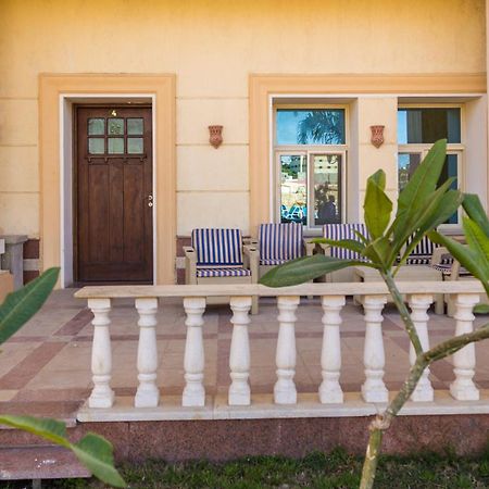 Ultra Loaloa Nile Maadi Hotel Кайро Екстериор снимка