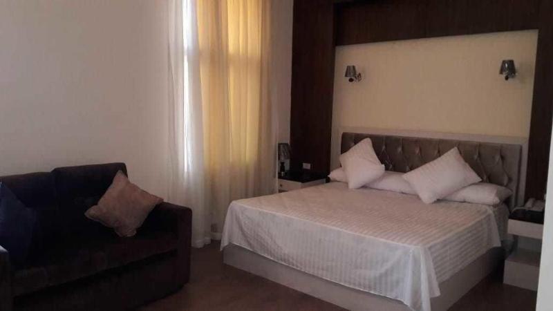 Ultra Loaloa Nile Maadi Hotel Кайро Екстериор снимка