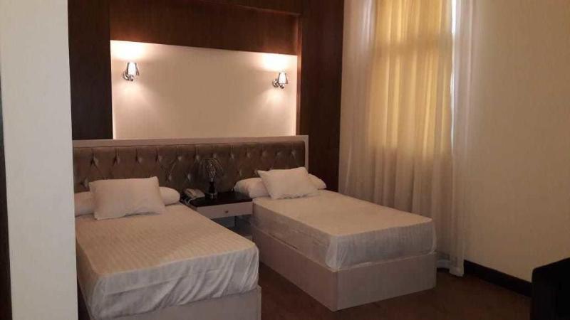 Ultra Loaloa Nile Maadi Hotel Кайро Екстериор снимка