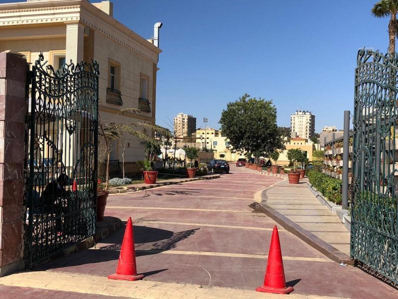 Ultra Loaloa Nile Maadi Hotel Кайро Екстериор снимка