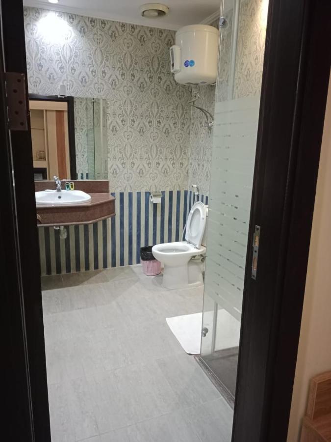 Ultra Loaloa Nile Maadi Hotel Кайро Екстериор снимка