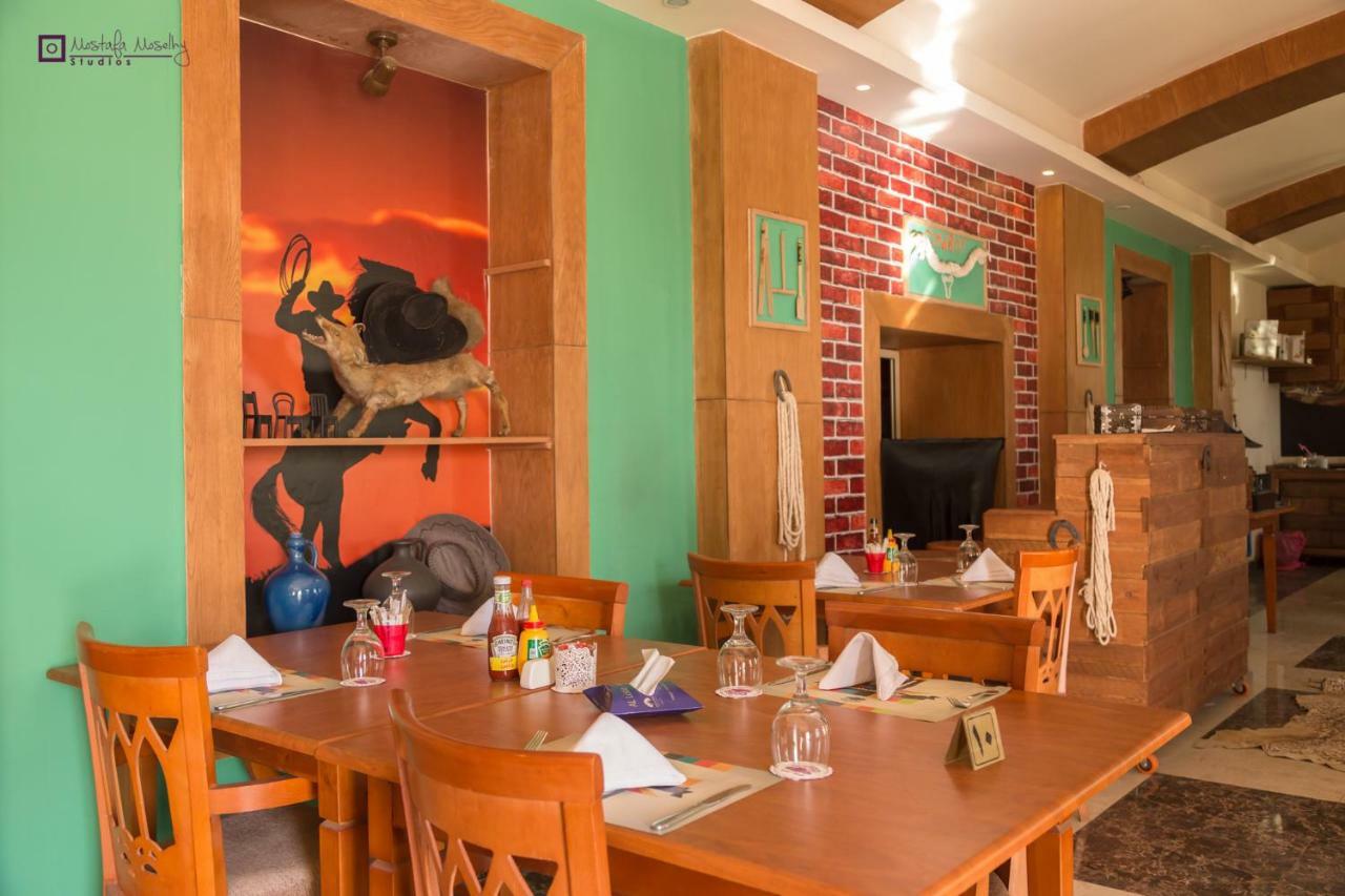 Ultra Loaloa Nile Maadi Hotel Кайро Екстериор снимка