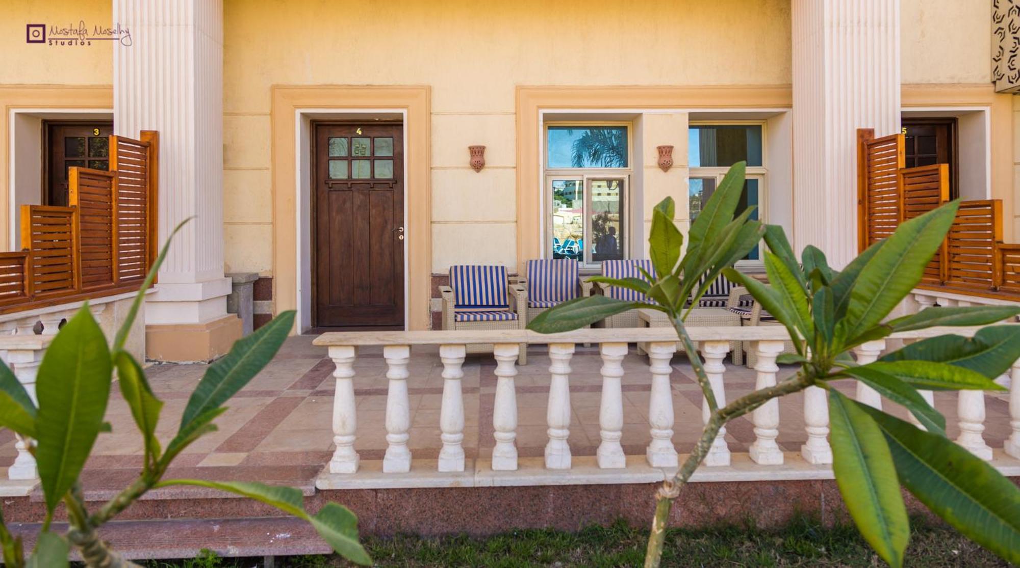 Ultra Loaloa Nile Maadi Hotel Кайро Екстериор снимка